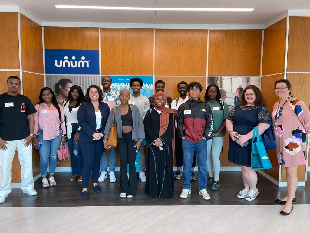 Career Discovery Program group photo at UNUM